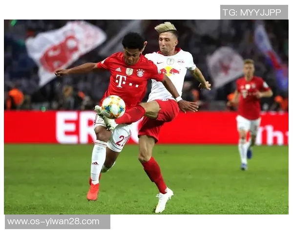 拜仁对阵恒大精彩直播回顾与赛后分析全方位解读